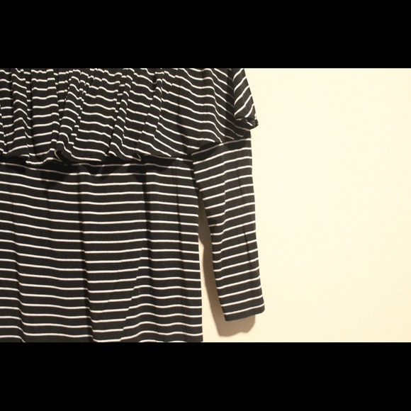 AMERICAN EAGLE - Picture 2 of 2